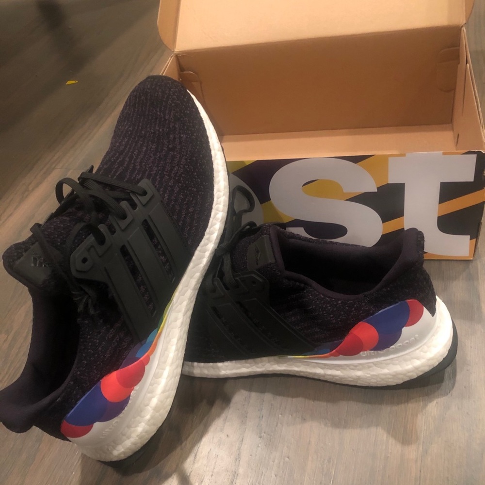 Adidas Ultra Boost Limited Pride Edition